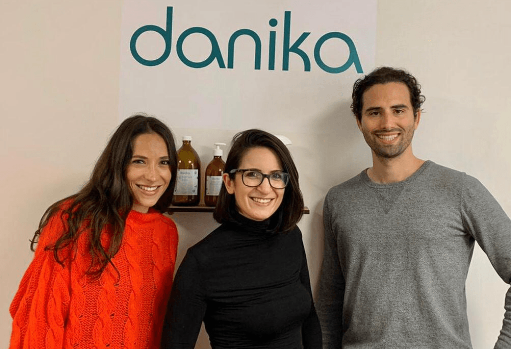 Danika, produits ménagers naturels pour prendre soin de ses vêtements et l'environnement